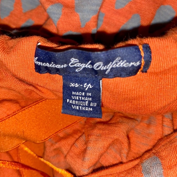 AMERICAN EAGLE STRAPLESS TOP - Picture 3 of 3